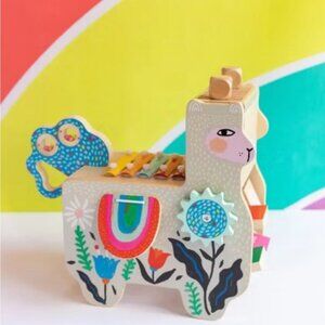 Manhattan Toy Musical Llama Learning Toy for Toddlers with Maraca, Clacking Sadd